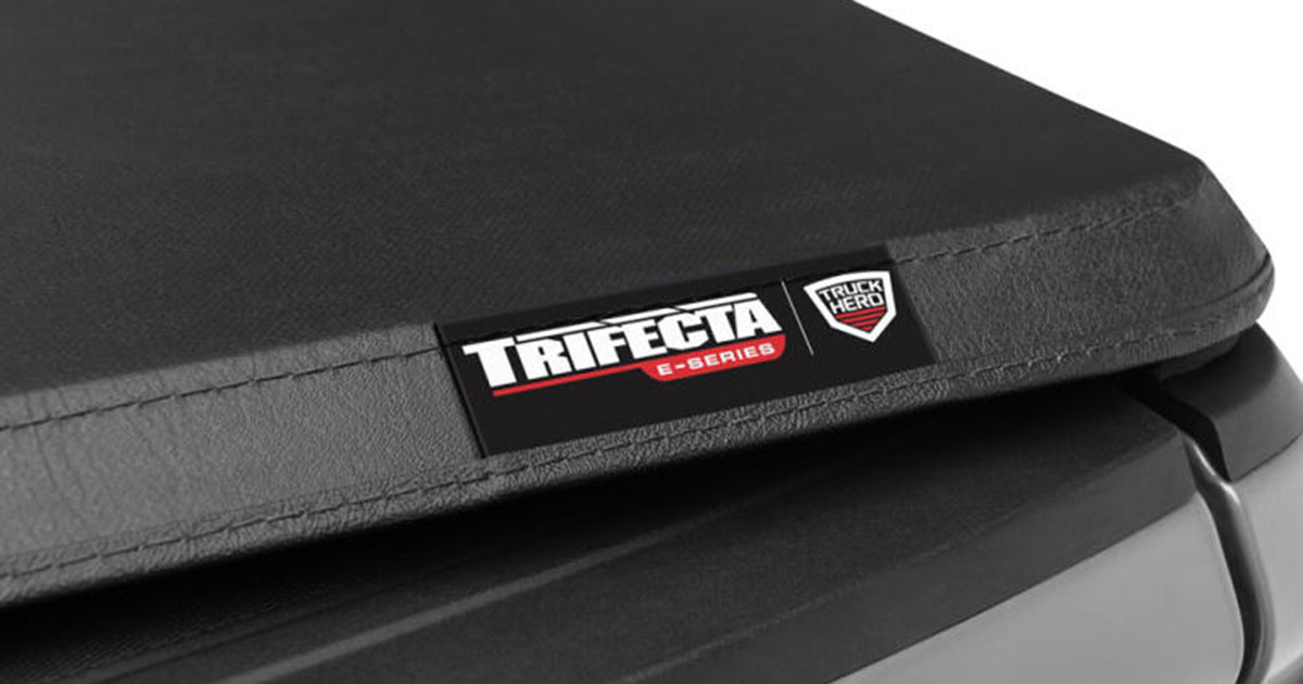 Lona Trifold marca Rugged Cover para Pick Up